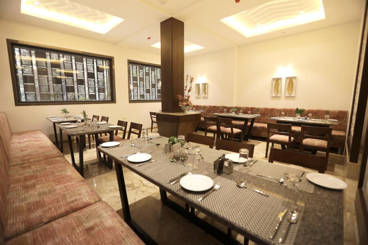 Shourya Residency Gulab Bagh Hotel Udaipur Buitenkant foto