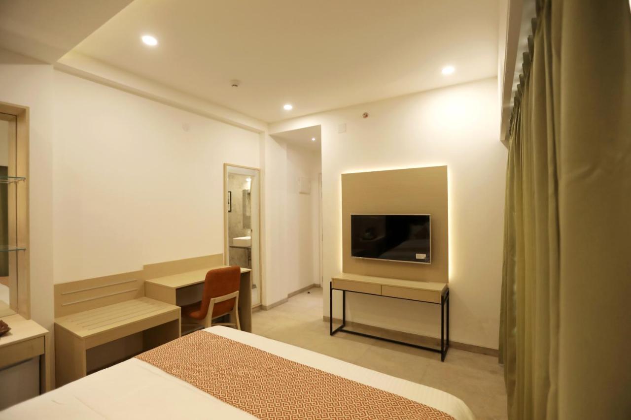 Shourya Residency Gulab Bagh Hotel Udaipur Buitenkant foto